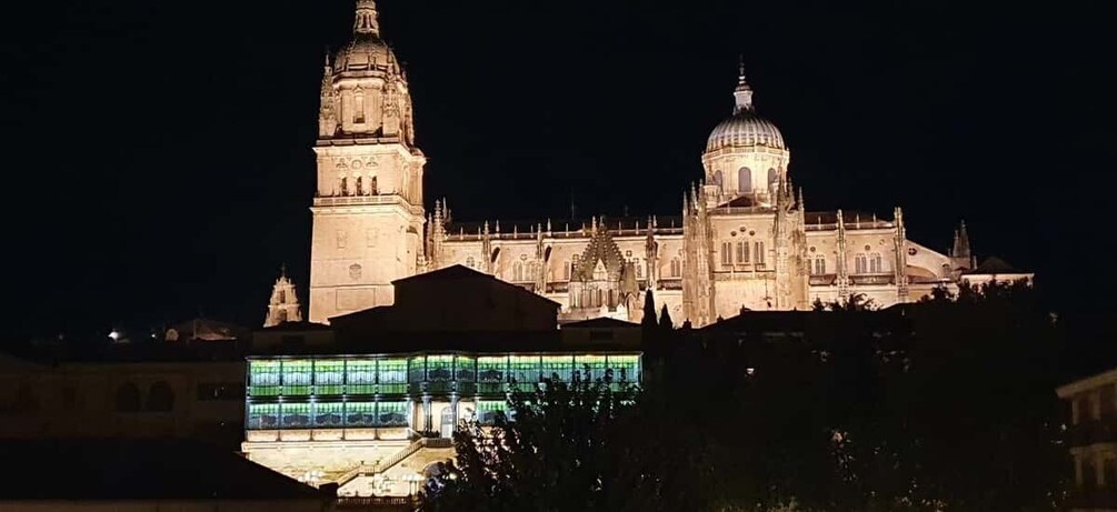 Picture 1 for Activity Salamanca: Legends and Stories Private Night Walking Tour