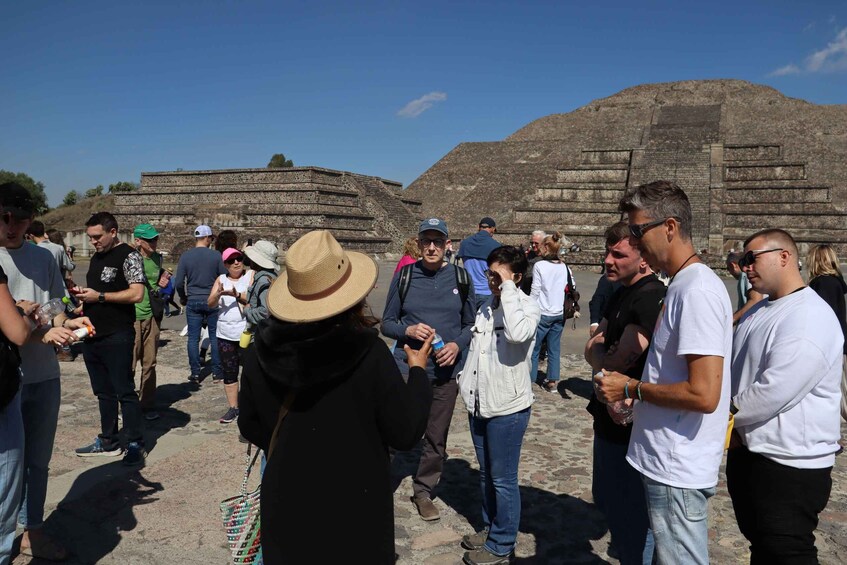 Picture 7 for Activity Mexico City: Balloon Flight and Tour to Teotihuacan