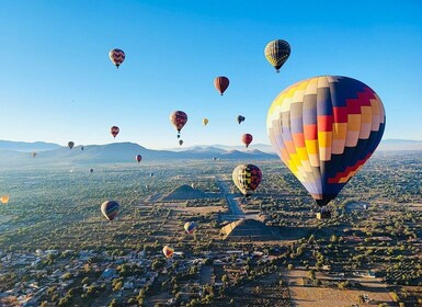 Mexico City: Balloon Flight and Tour to Teotihuacan