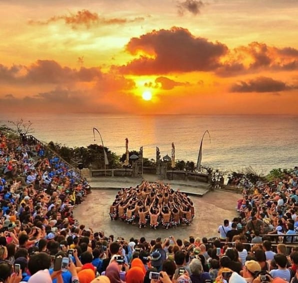 Picture 2 for Activity Uluwatu temple & Kecak dance with sunset - all inclusive