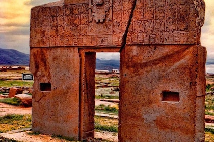 Depuis Puno || Excursion à La Paz et Tiwanaku ||