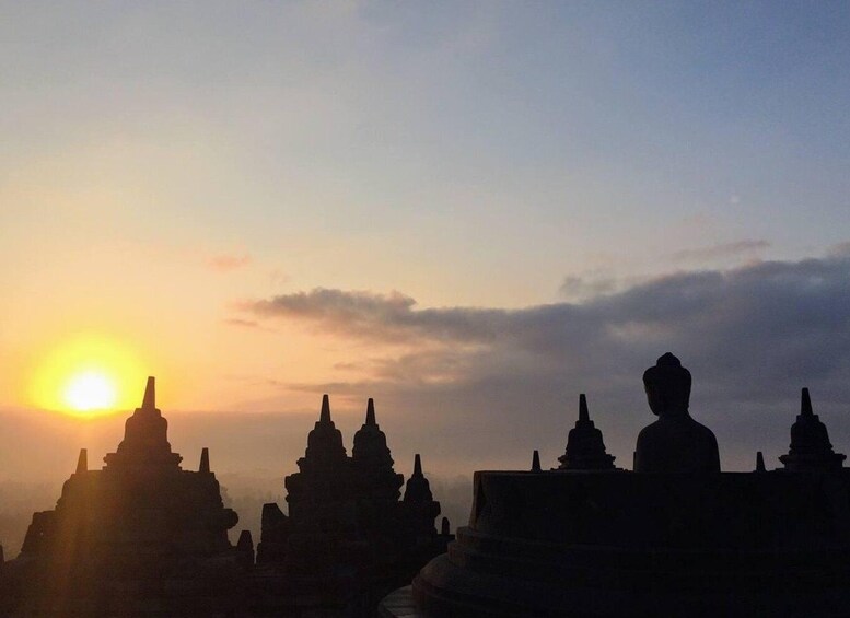 Picture 1 for Activity Borobudur Temple, Nature and Culture trip