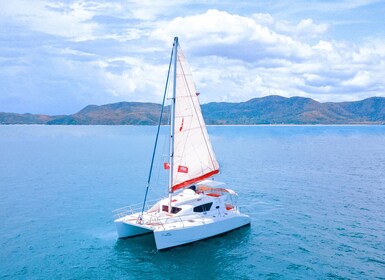 Pattaya: Private Sailing Catamaran Island Discoveries