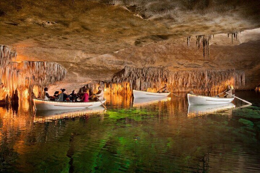 Caves Drach Boat Trip from Alcudia with Return Bus and Tickets 