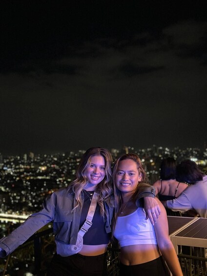 Picture 11 for Activity Makati: Rooftop Bar Hopping Tour with Venus