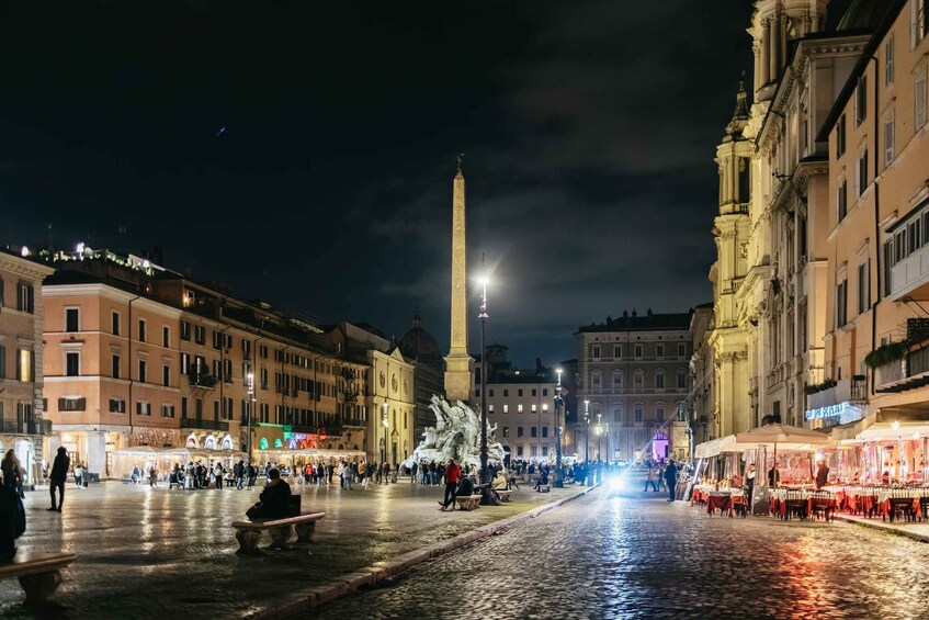 Picture 10 for Activity Rome: City Highlights Moonlight Walking Tour