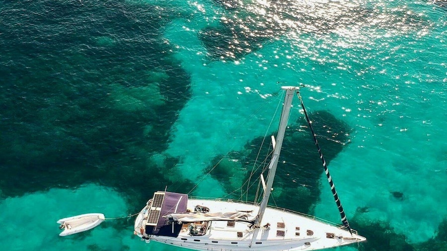 La Maddalena: Full-Day Sailing Trip