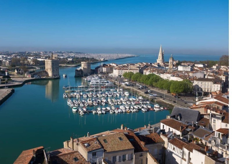 Picture 4 for Activity La Rochelle : Discovery Stroll and Reading Walking Tour
