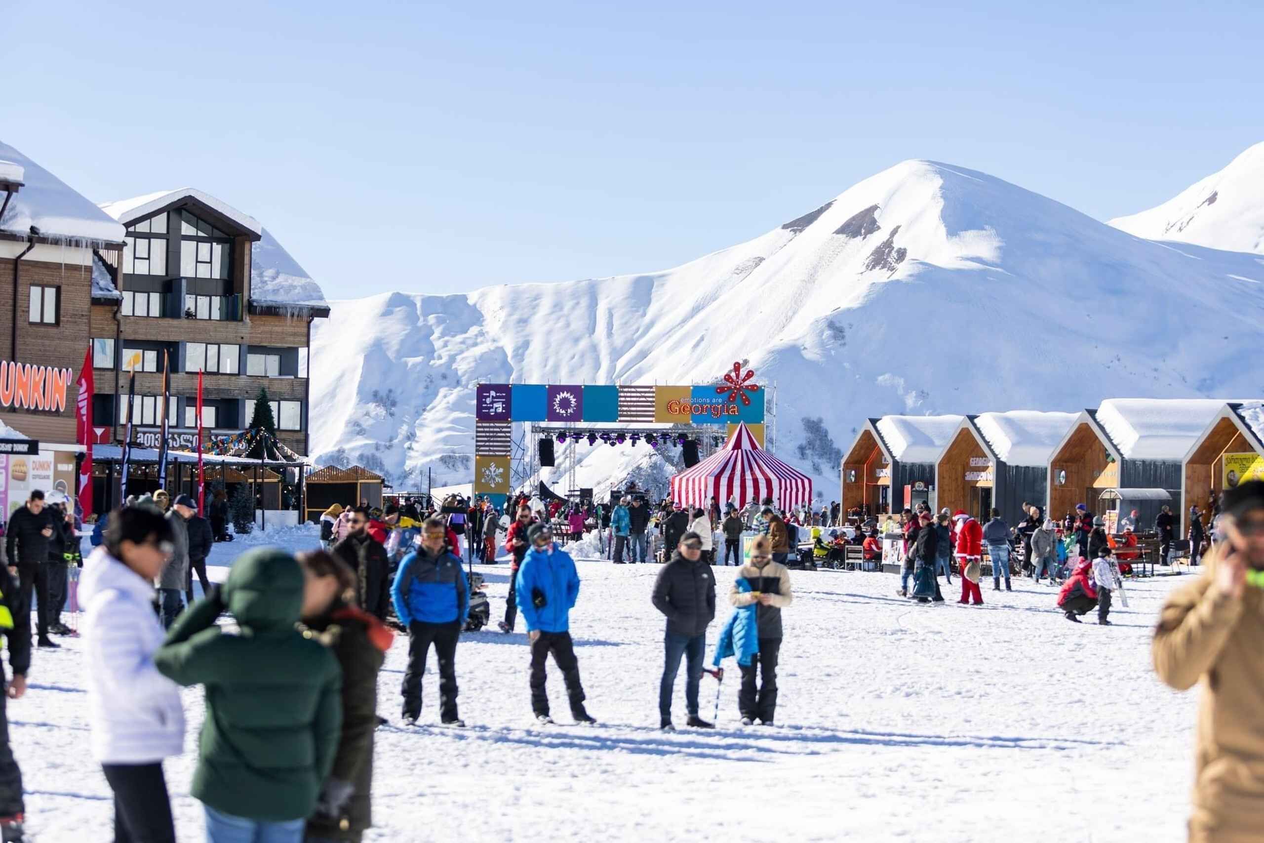 Tbilisi: Jinvali, Ananuri, Gudauri, Kazbegi, & Gergeti Tour