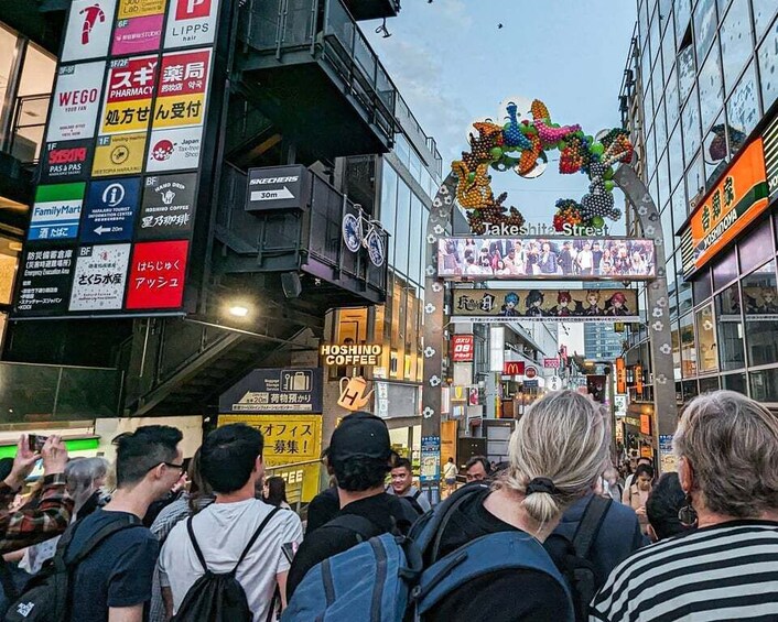 Picture 4 for Activity Best Walks Tokyo: Shinjuku, Harajuku and Asakusa