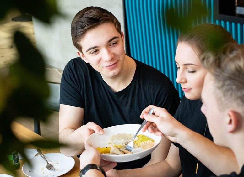 Taste of Poland - Old Town food tour and guided walk in one