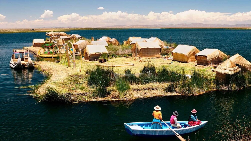 Picture 3 for Activity from Puno: Lake Titicaca Two Days(Uros, Taquile and Amantani