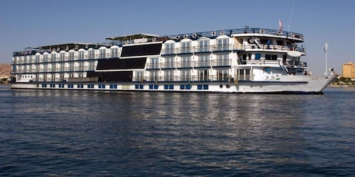 Aswan: 4-Day Egypt Private Tour with Nile Cruise, Balloon