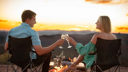 Las Vegas: Couples Date Night Picnic & Off Road Jeep Tour