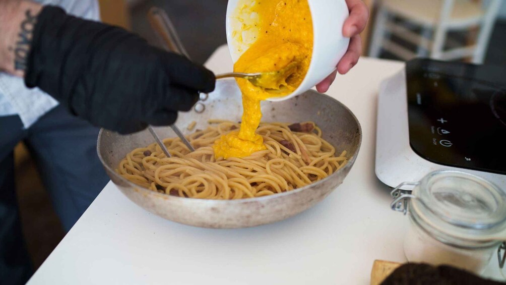 Picture 10 for Activity Olbia: cooking class on real pasta carbonara