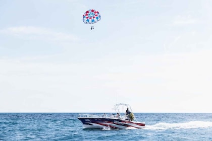 Fort Lauderdale, FL: Parasailing in Fort Lauderdale