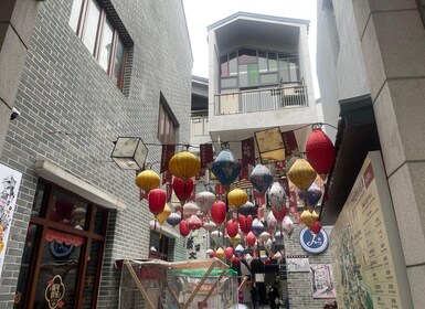 Guangzhou: Walking Tour of Xiguan Ancient Town