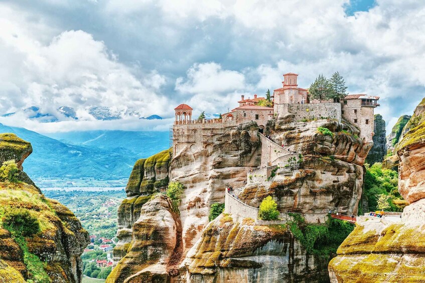 Picture 5 for Activity From Athens: Private Full-Day Meteora and Kastraki Tour