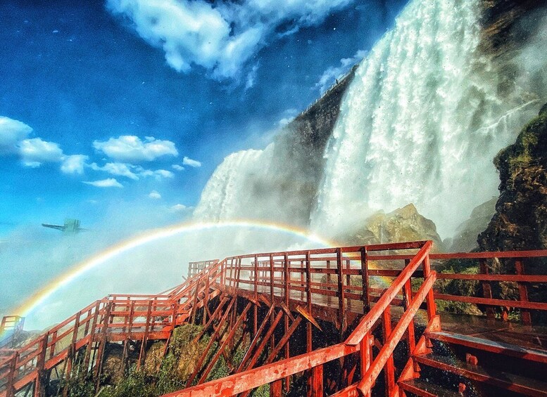 Niagara Falls: Maid of the Mist & Cave of the Winds Tour