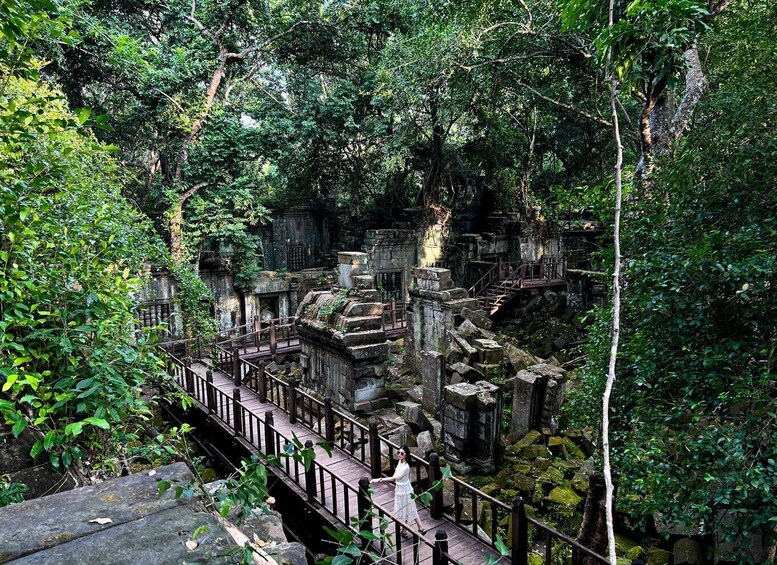 Picture 9 for Activity From Siem Reap: Angkor Wat and Floating Village 3-Day Trip