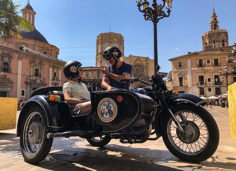 Valencia: Private City Highlights Sidecar Tour