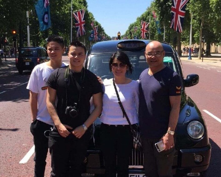 The Premier Classic London: Private 4-Hour London Taxi Tour