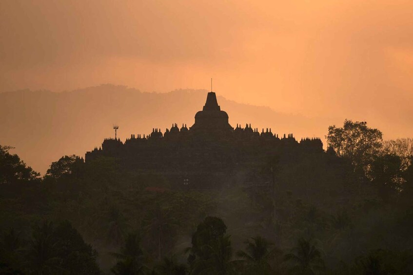 Picture 1 for Activity From Yogyakarta: Borobudur Trip with Guided Tour Options