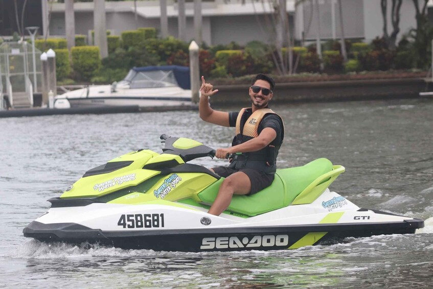 Gold Coast: LEARN TO RIDE A JETSKI - 15 Minute Jetski ride