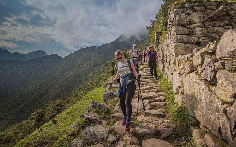 Picture 1 for Activity Cusco: Short Inca Trail to Machu Picchu 2D/1N