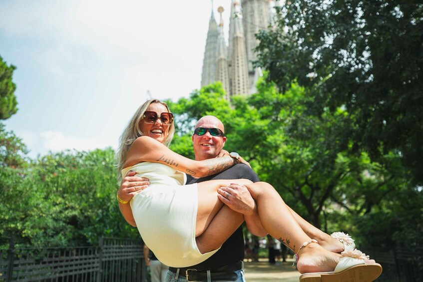 Picture 6 for Activity Barcelona: Photographic Madness at the Sagrada Familia