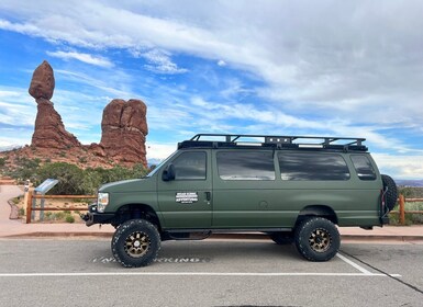 Parc national des Arches : Van du coucher du soleil excursion