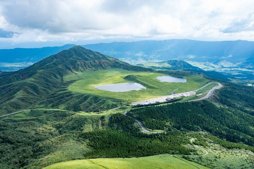 Fukuoka: Takachiho or Minami Aso Customizable 1-Day Tour