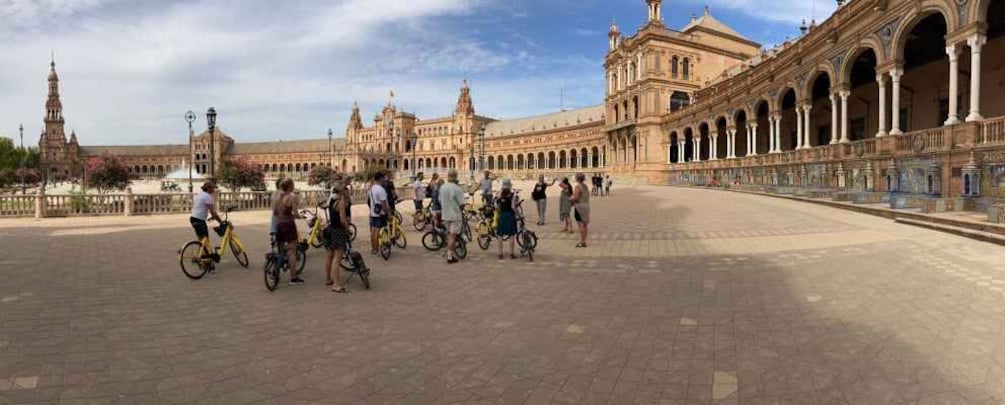 Picture 1 for Activity Seville: Bike Rental for a Day