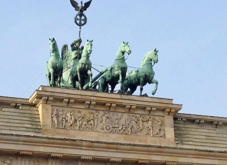 Private Taxi Tour durch Berlin Ost und West und Kiez ca 3-4h