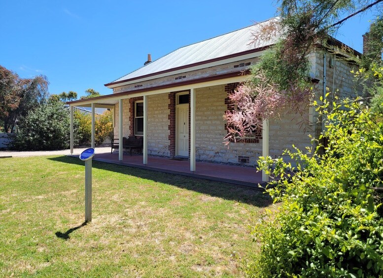 Picture 2 for Activity Victor Harbor: Stories of Shipwrecks & Settlers Walking Tour