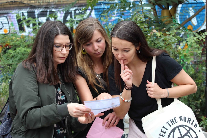 Picture 1 for Activity Stuttgart: Karlshöhe Crime Mystery Tour