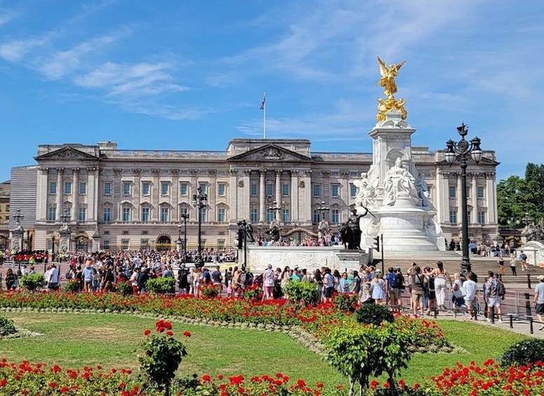 Picture 1 for Activity London: Walking Tour with Westminster & Change of the Guard