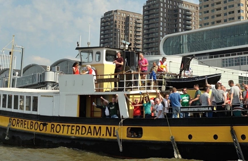 Picture 10 for Activity Rotterdam: Pub Cruise with Drinks and Snacks