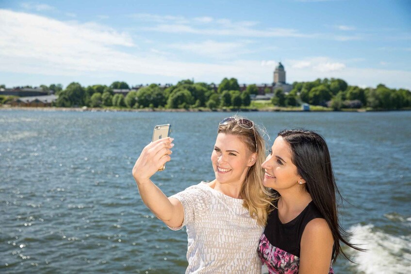 Picture 11 for Activity Helsinki: Hop-On Hop-Off Bus Tour & City Highlights Cruise
