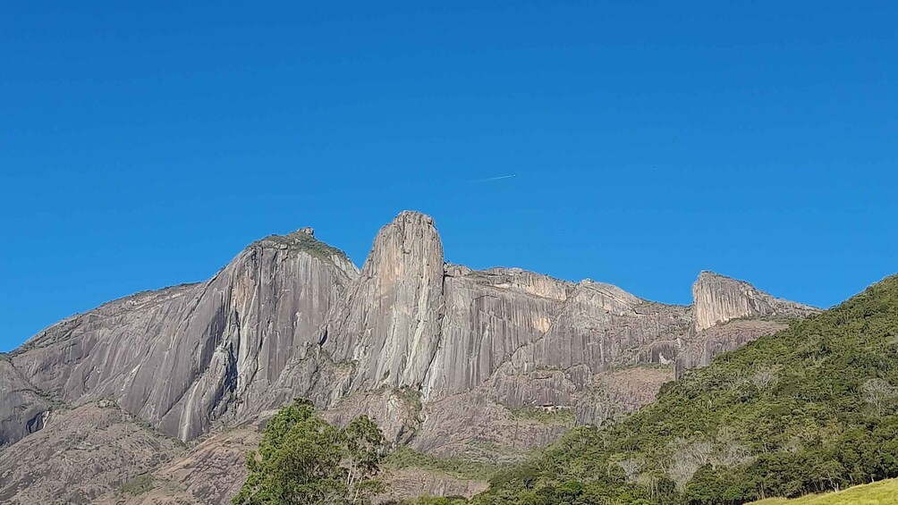 Rio: Three Peaks State Park Guided Hike with Transfer