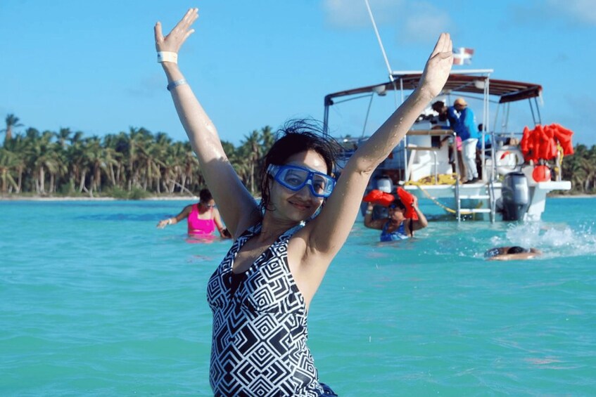Picture 1 for Activity Punta Cana: Catamaran Boat to Saona Island with Buffet Lunch