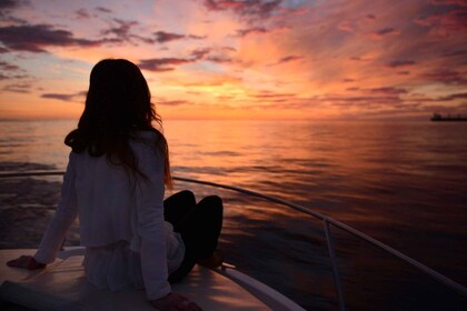 Parque Natural de Cabo de Gata: Paseo en Velero al Atardecer con Cava