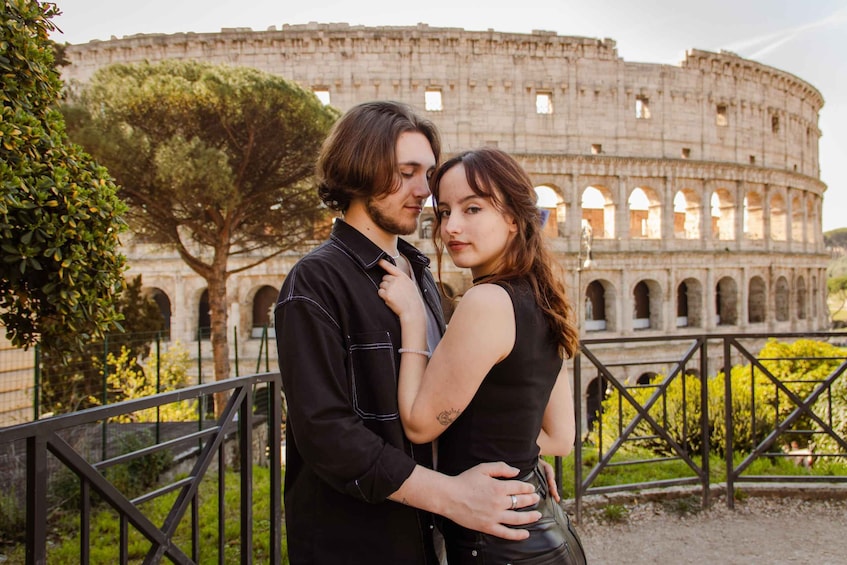 Rome: Unforgettable Photoshoot Experience in Colosseum