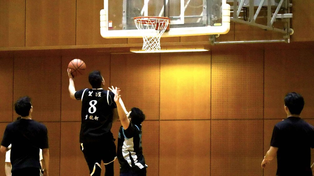 Picture 4 for Activity Basketball in Osaka with local players!