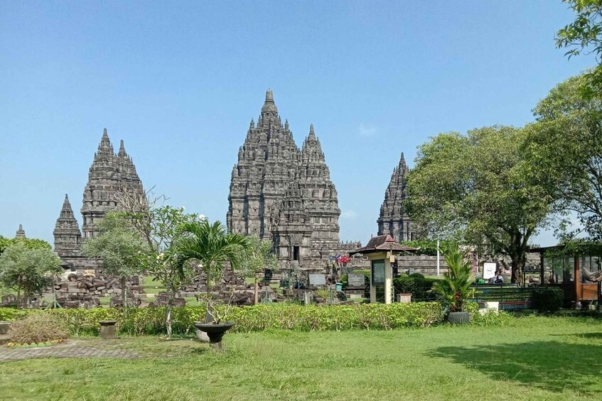 Picture 4 for Activity Sunset at Prambanan and Sendratari Ramayana Ballet Prambanan