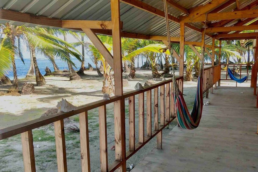 Picture 22 for Activity From San Blas: Islands and Lemon Keys Boat Tour & Overnight