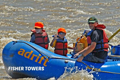 Colorado River Rafting: Half-Day Morning at Fisher Towers