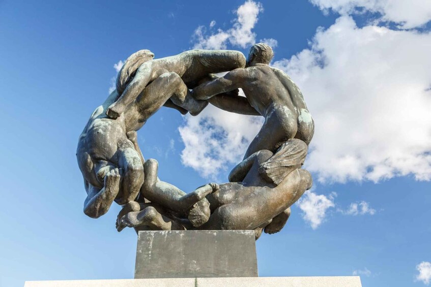 Picture 2 for Activity The Vigeland Park in Oslo: Insta-Perfect Walk with a Local