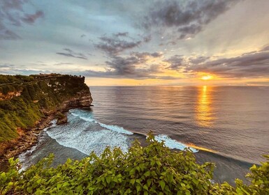 Bali: Uluwatu Tempel Tour met Optioneel Kecak Dance Ticket