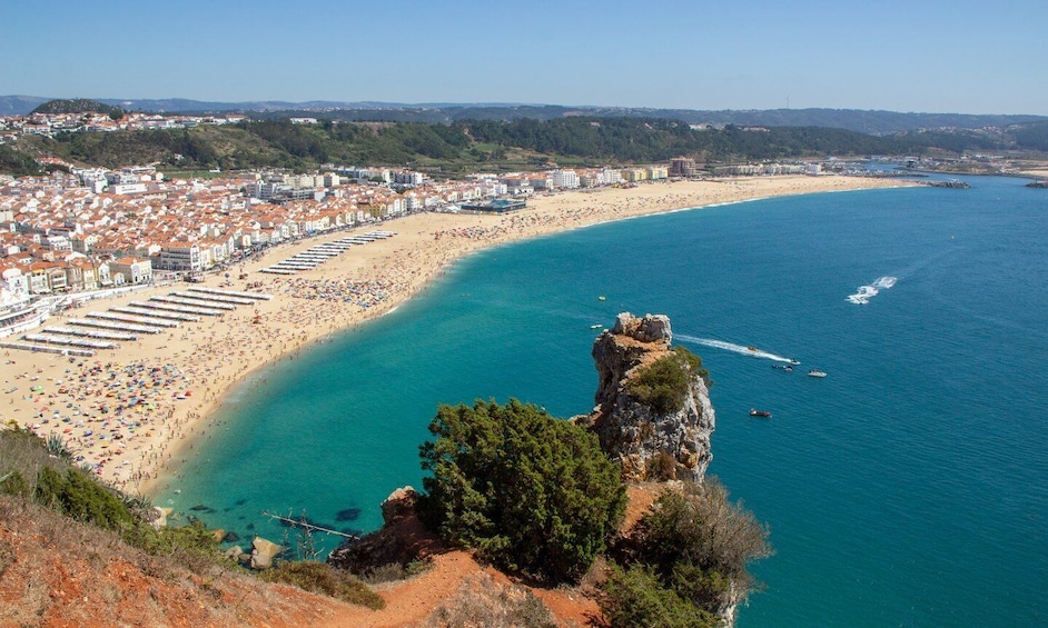 Picture 5 for Activity From Porto: Private Transfer to Lisbon with Stop at Nazaré